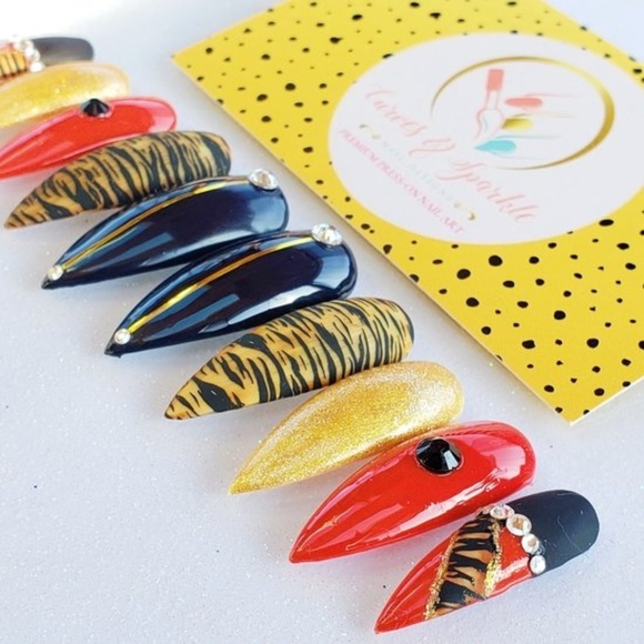 *I like that* Reusable Press on /Custom Nails Set - Picture 2 of 6